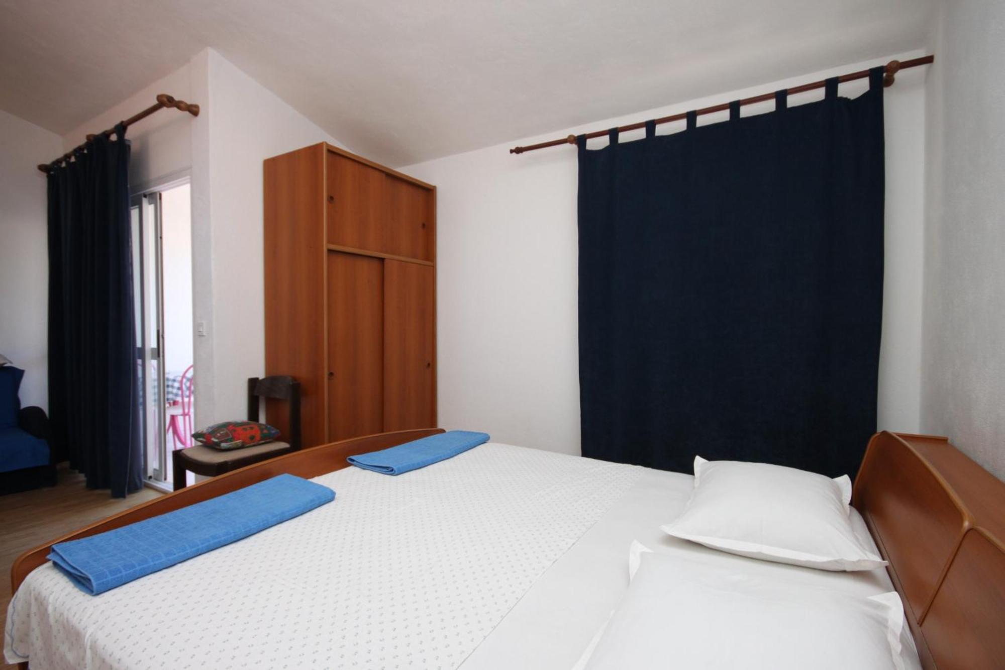 Apartments By The Sea Drvenik Donja Vala, Makarska - 6756 Chambre photo